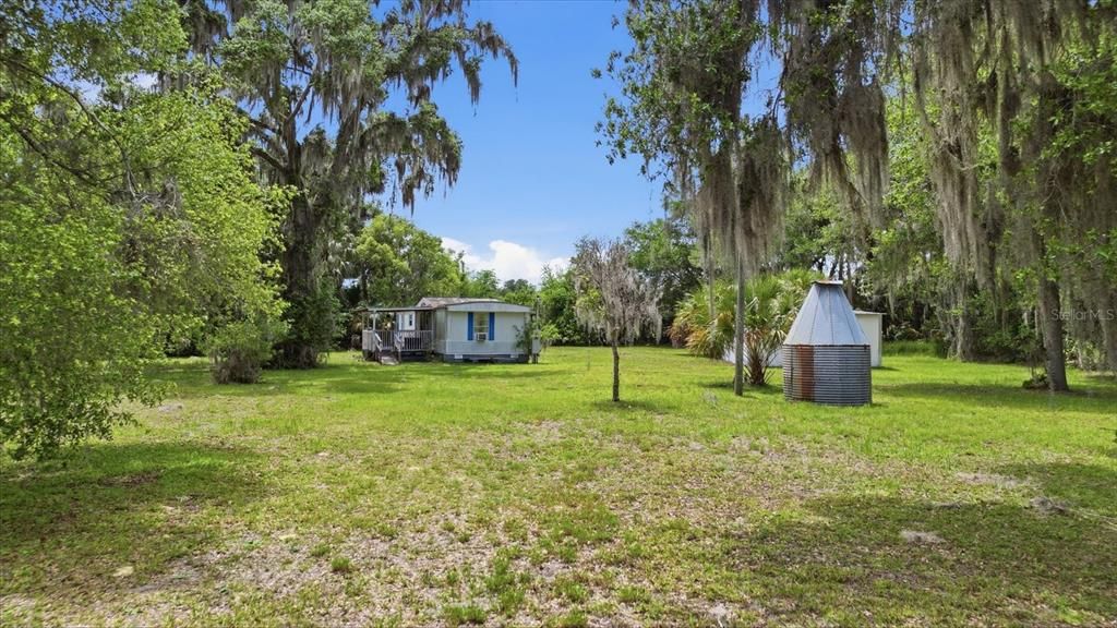 For Sale: $239,900 (2 beds, 2 baths, 840 Square Feet)
