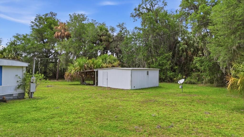 For Sale: $239,900 (2 beds, 2 baths, 840 Square Feet)