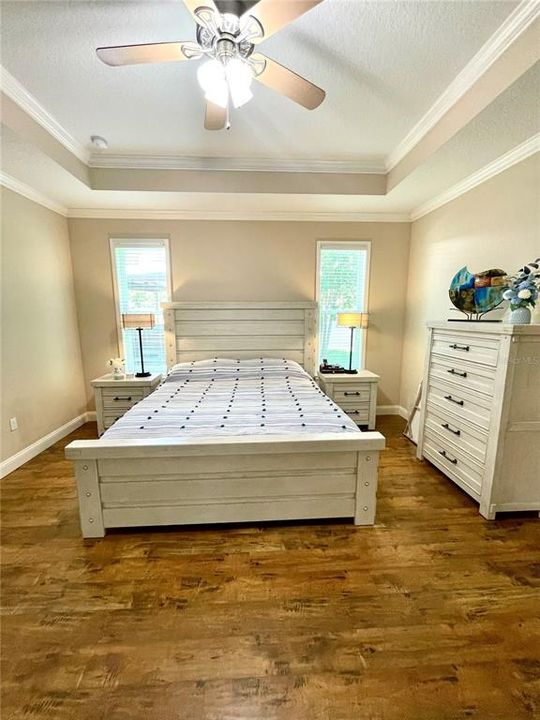 En Venta: $465,000 (4 camas, 3 baños, 2342 Pies cuadrados)