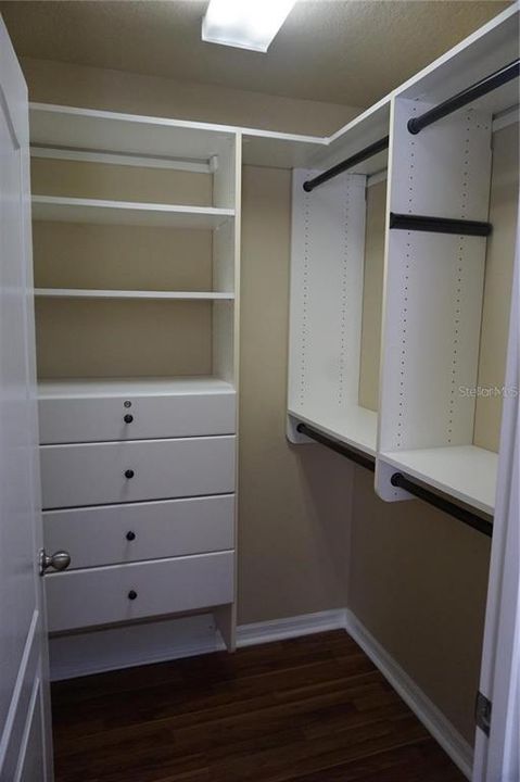 В аренду: $1,700 (3 спален, 2 ванн, 1402 Квадратных фут)
