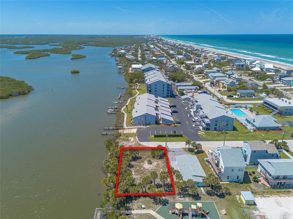 For Sale: $1,100,000 (0.11 acres)
