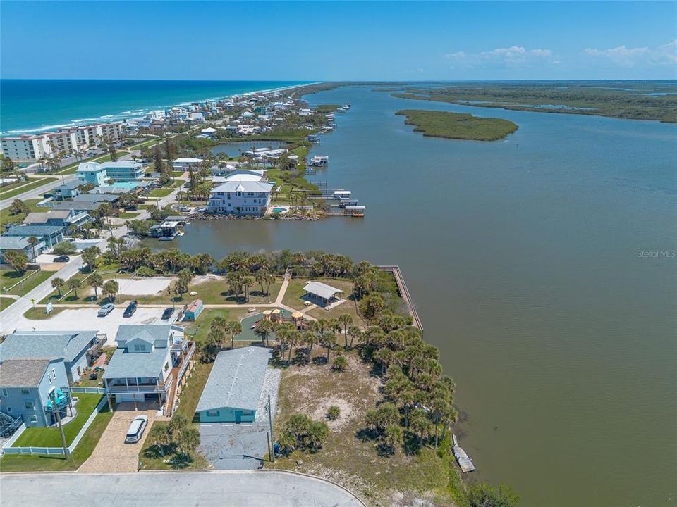 For Sale: $1,100,000 (0.11 acres)