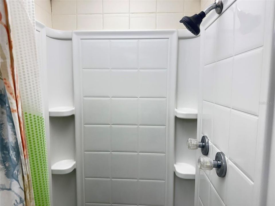 En Venta: $93,000 (2 camas, 2 baños, 960 Pies cuadrados)
