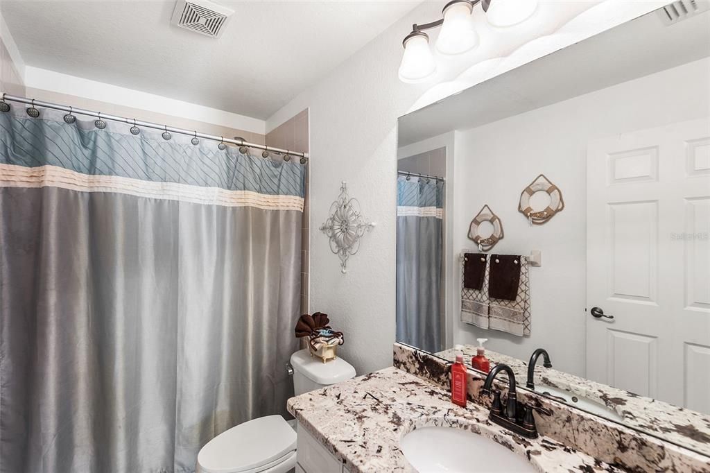 For Sale: $229,900 (2 beds, 2 baths, 1083 Square Feet)