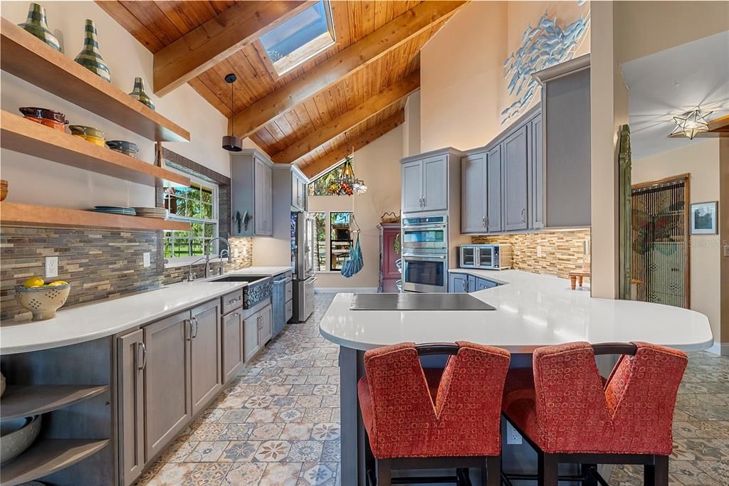 For Sale: $2,075,000 (3 beds, 3 baths, 2406 Square Feet)