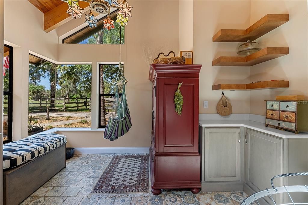 For Sale: $2,075,000 (3 beds, 3 baths, 2406 Square Feet)