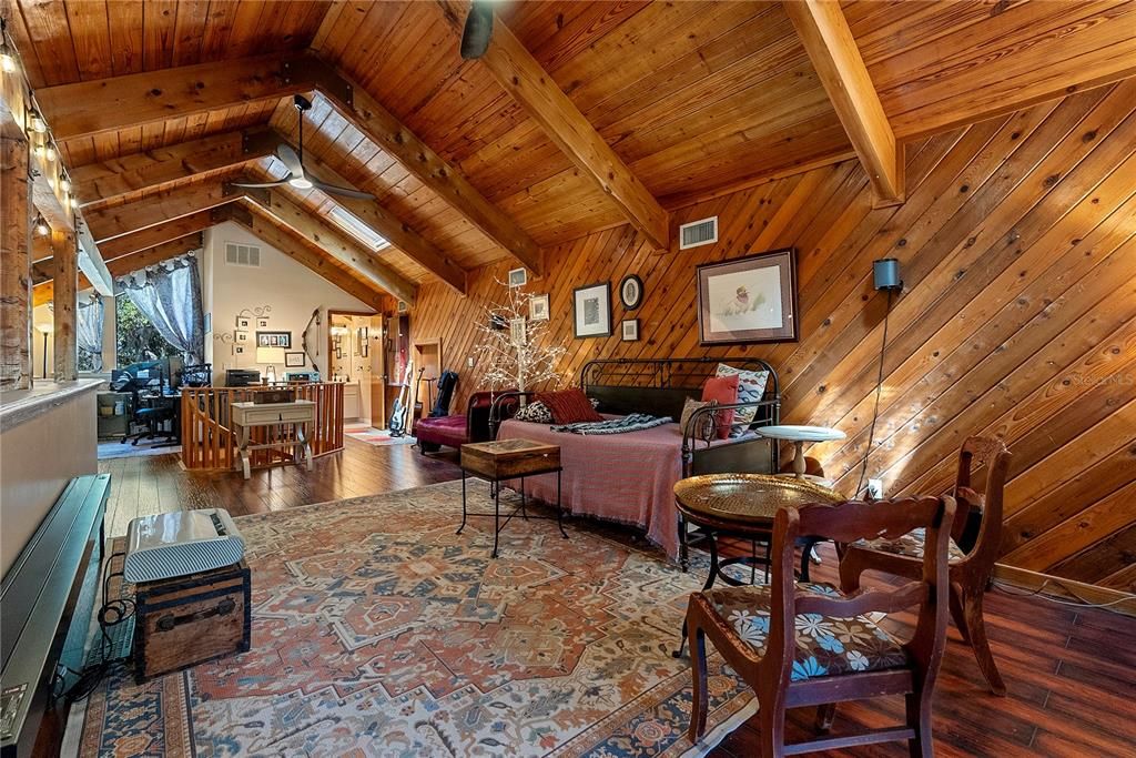 For Sale: $2,075,000 (3 beds, 3 baths, 2406 Square Feet)