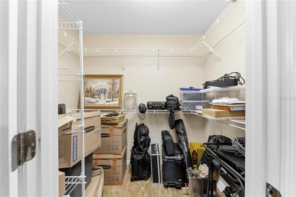 En Venta: $1,195,000 (5 camas, 3 baños, 3103 Pies cuadrados)