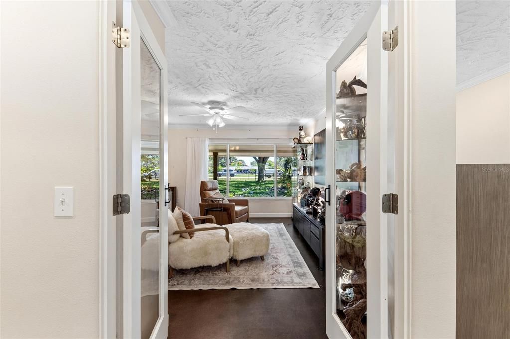 En Venta: $1,195,000 (5 camas, 3 baños, 3103 Pies cuadrados)