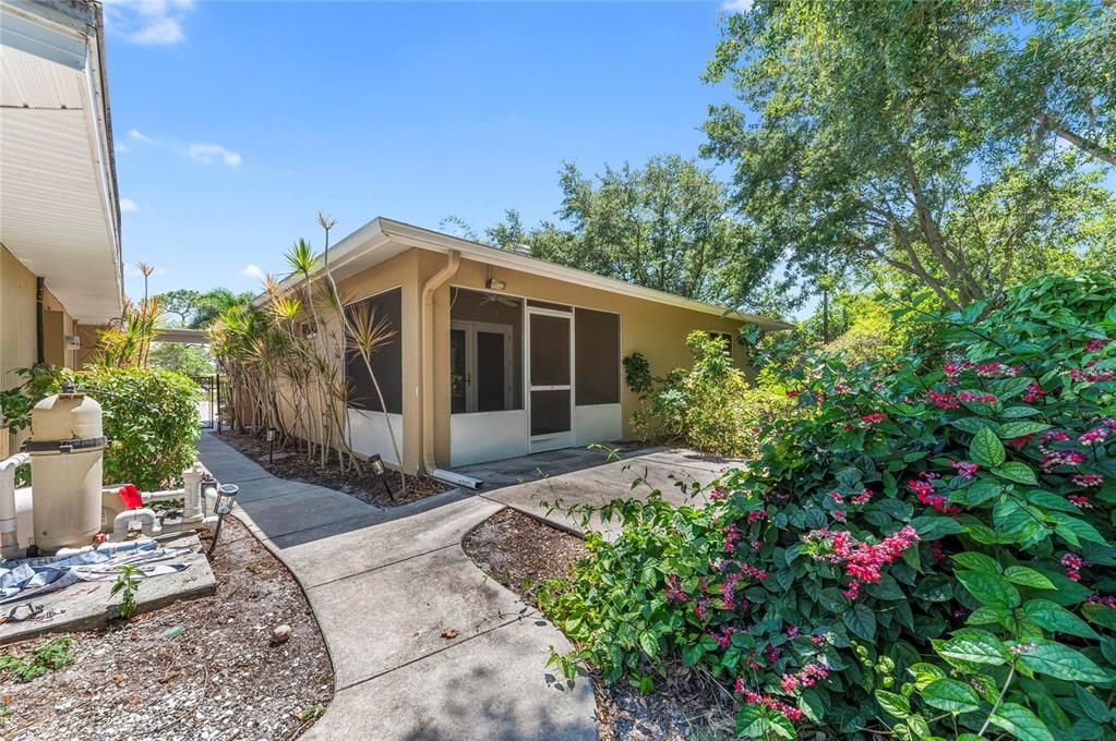 En Venta: $1,195,000 (5 camas, 3 baños, 3103 Pies cuadrados)