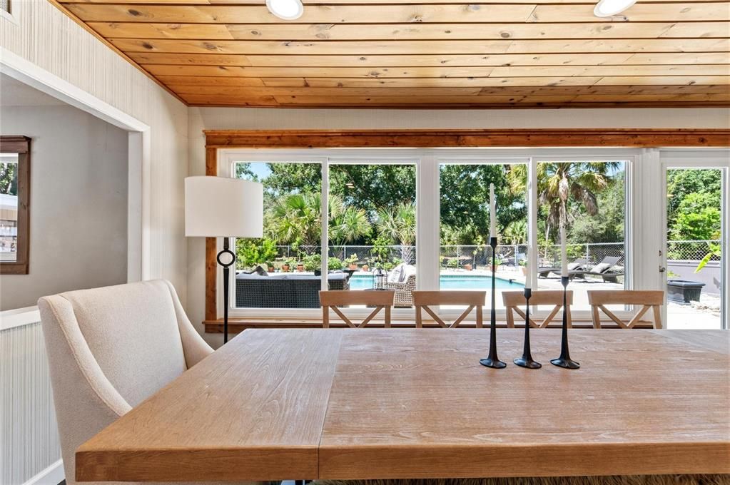 En Venta: $1,195,000 (5 camas, 3 baños, 3103 Pies cuadrados)