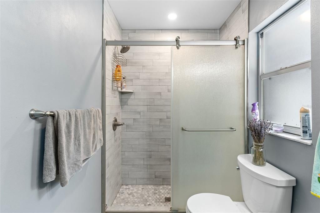 На продажу: $529,900 (3 спален, 2 ванн, 2515 Квадратных фут)