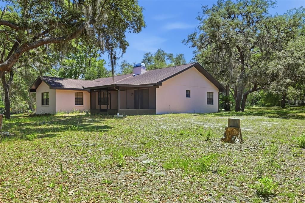 For Sale: $575,000 (3 beds, 2 baths, 1612 Square Feet)