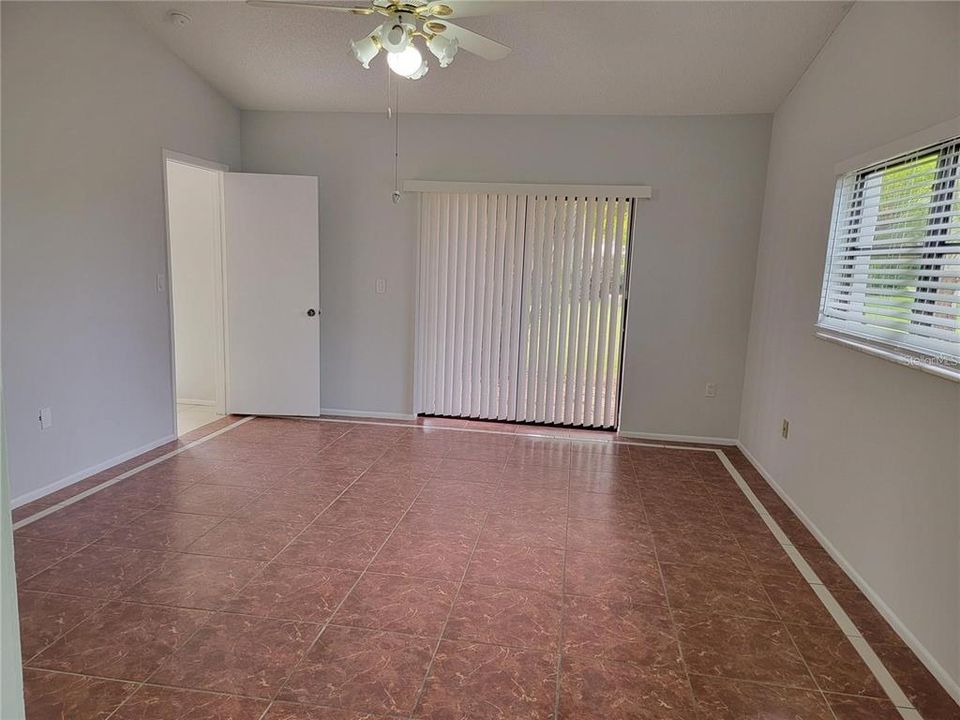 En Renta: $1,795 (3 camas, 2 baños, 1696 Pies cuadrados)