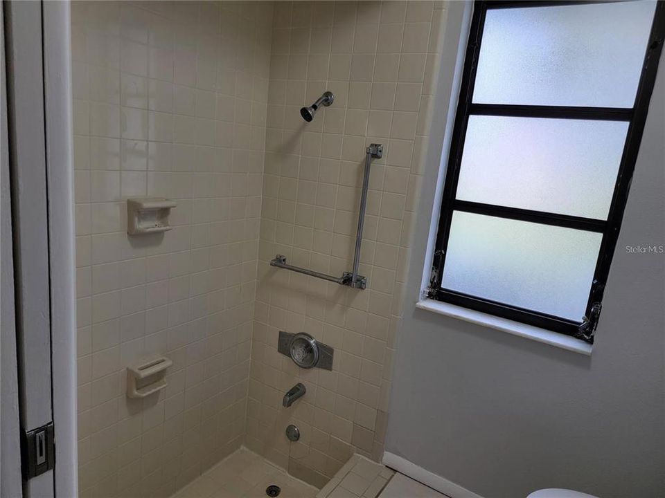 En Renta: $1,795 (3 camas, 2 baños, 1696 Pies cuadrados)