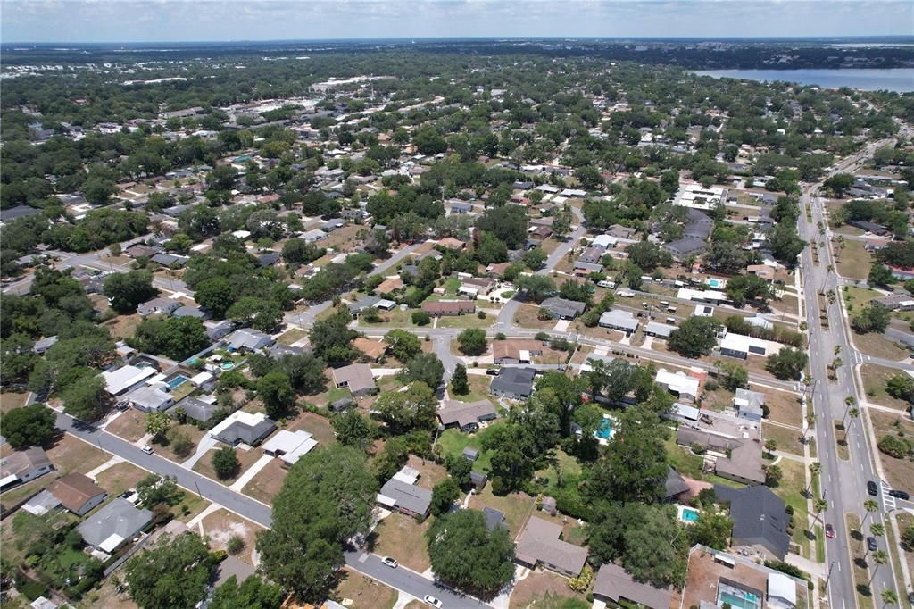 Под контрактом: $300,000 (3 спален, 2 ванн, 1269 Квадратных фут)