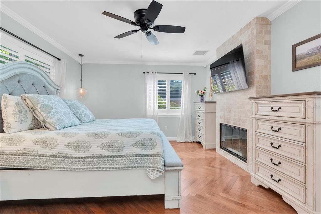 For Rent: $6,800 (3 beds, 2 baths, 2189 Square Feet)
