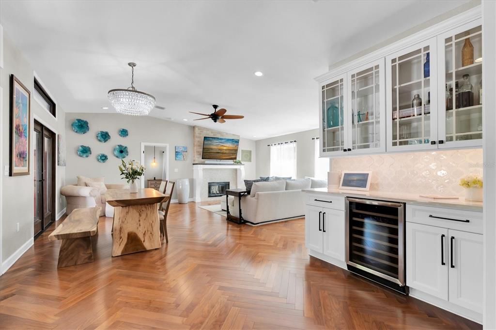 For Rent: $6,800 (3 beds, 2 baths, 2189 Square Feet)