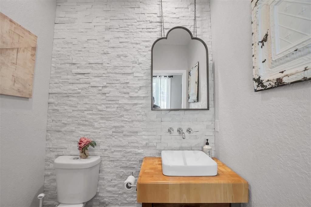 For Rent: $6,800 (3 beds, 2 baths, 2189 Square Feet)