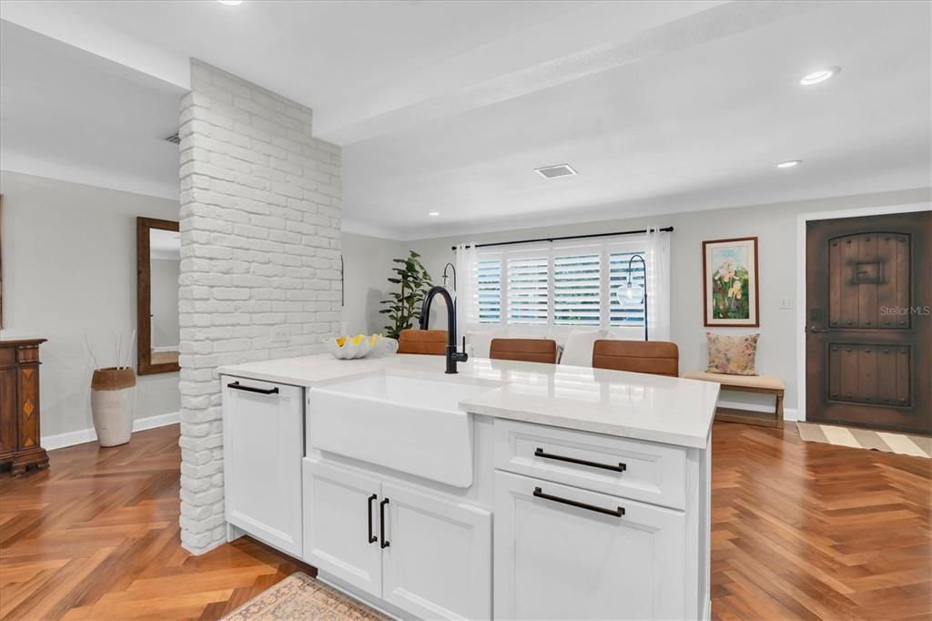 For Rent: $6,800 (3 beds, 2 baths, 2189 Square Feet)