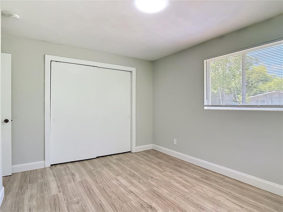 На продажу: $239,000 (2 спален, 2 ванн, 1467 Квадратных фут)