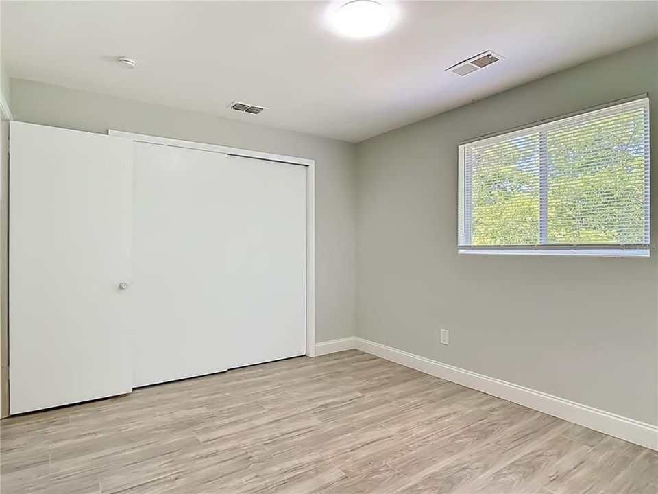 На продажу: $239,000 (2 спален, 2 ванн, 1467 Квадратных фут)