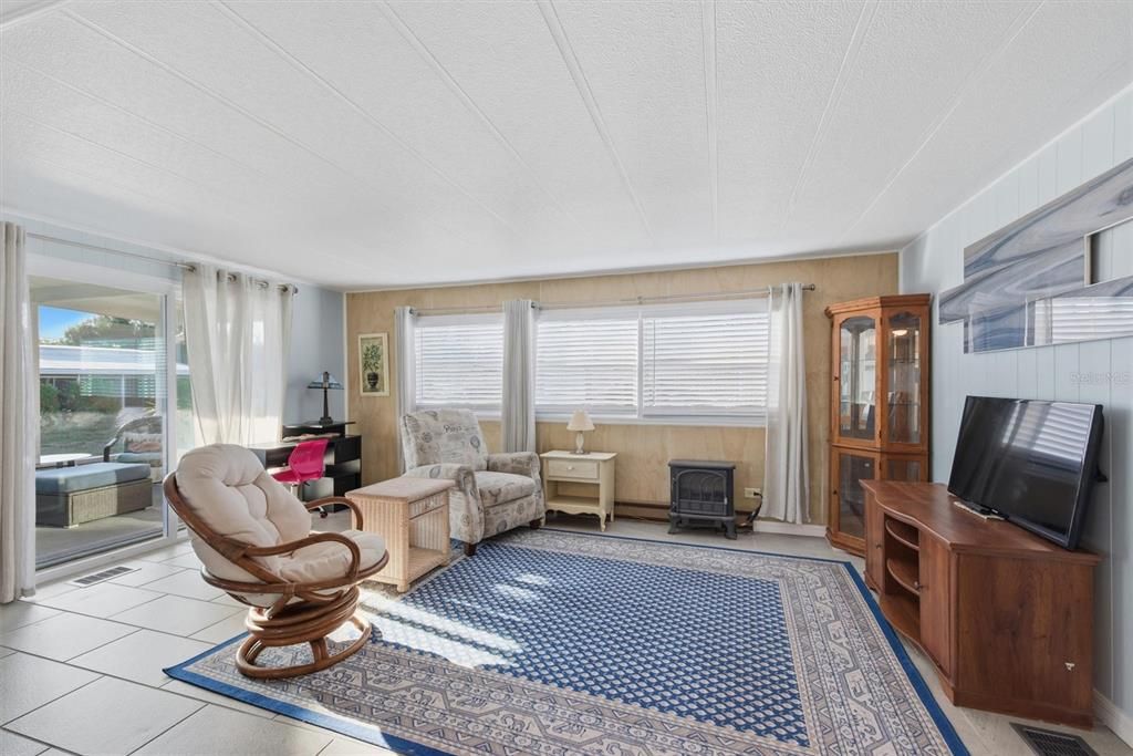 En Venta: $105,000 (2 camas, 2 baños, 960 Pies cuadrados)