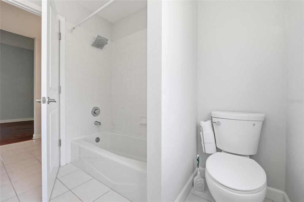 For Rent: $4,500 (3 beds, 3 baths, 1804 Square Feet)