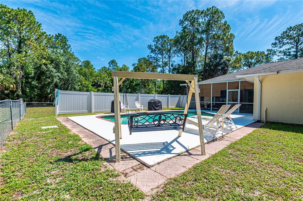 Active With Contract: $499,000 (4 beds, 2 baths, 2310 Square Feet)