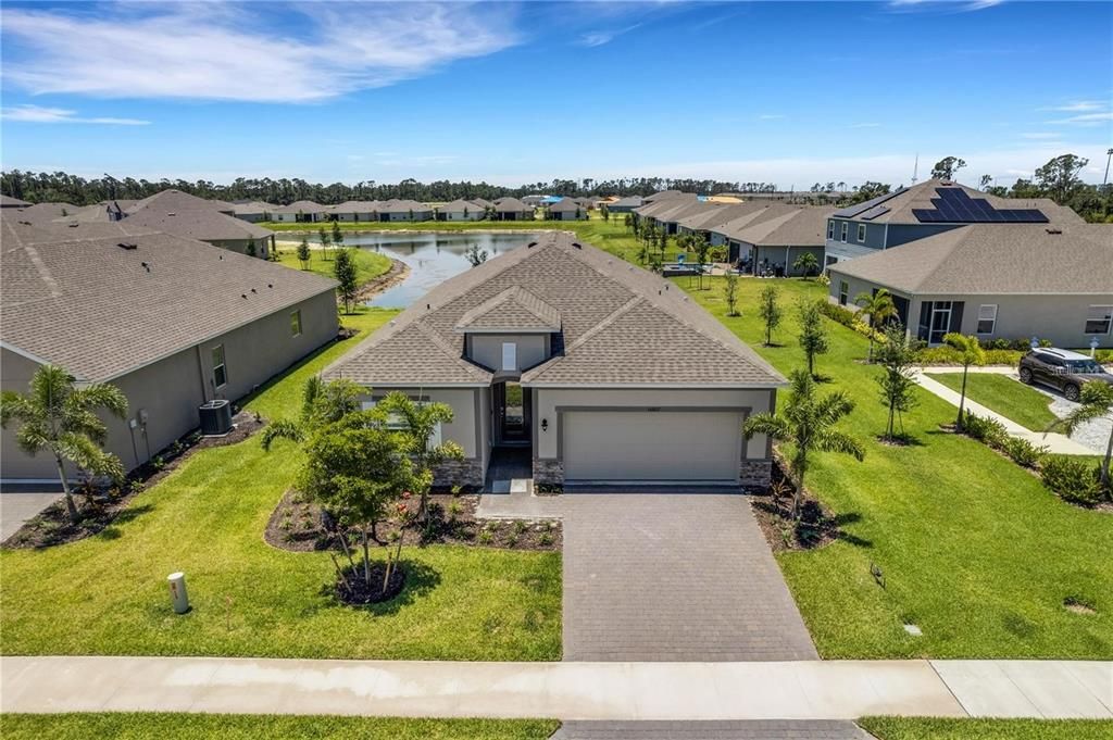For Rent: $2,900 (4 beds, 3 baths, 2161 Square Feet)