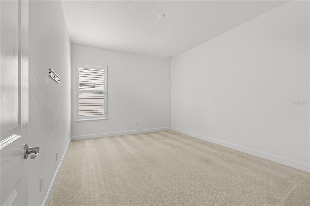For Sale: $485,000 (4 beds, 2 baths, 2003 Square Feet)