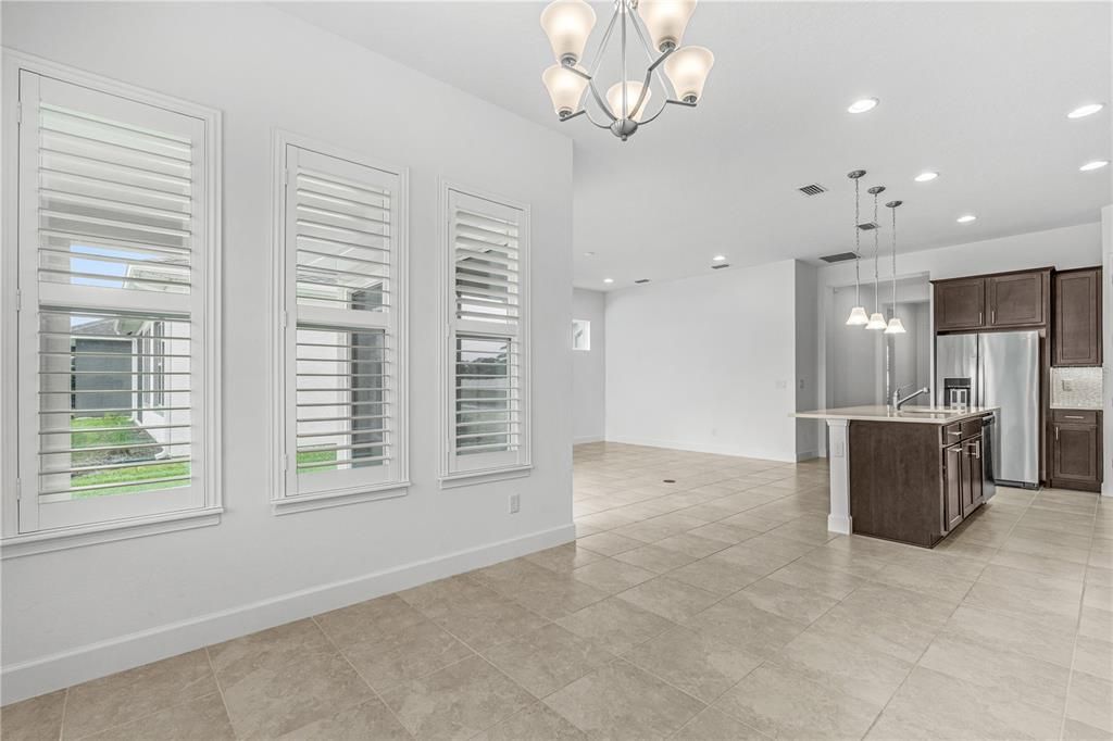 For Sale: $485,000 (4 beds, 2 baths, 2003 Square Feet)
