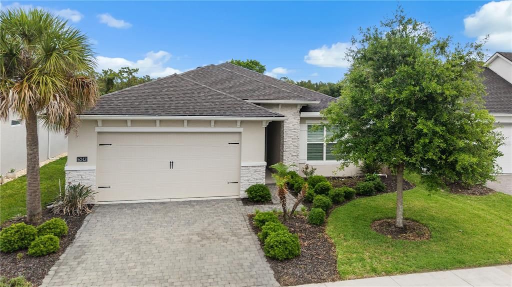 For Sale: $485,000 (4 beds, 2 baths, 2003 Square Feet)