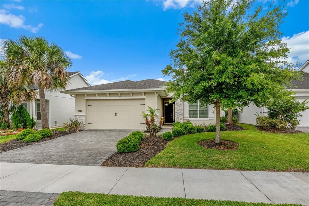 For Sale: $485,000 (4 beds, 2 baths, 2003 Square Feet)