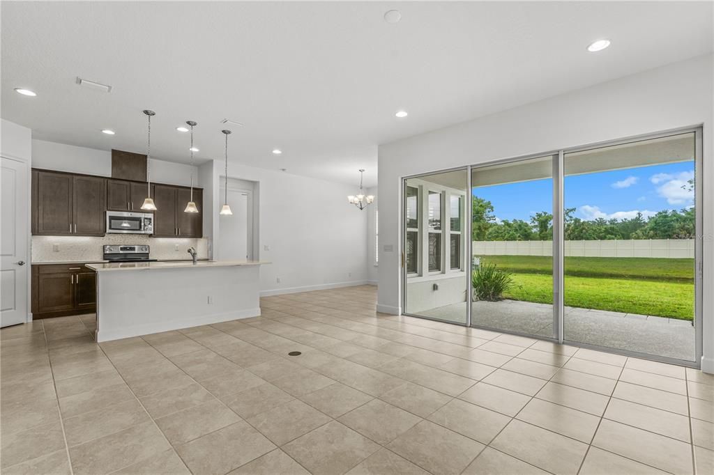 For Sale: $485,000 (4 beds, 2 baths, 2003 Square Feet)