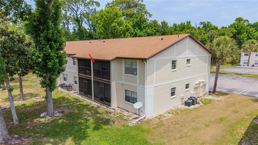 For Sale: $135,000 (2 beds, 2 baths, 922 Square Feet)
