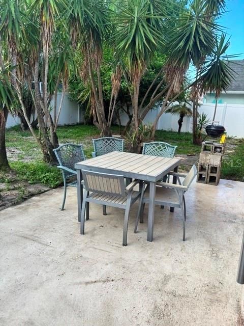 En Venta: $395,000 (3 camas, 2 baños, 1740 Pies cuadrados)