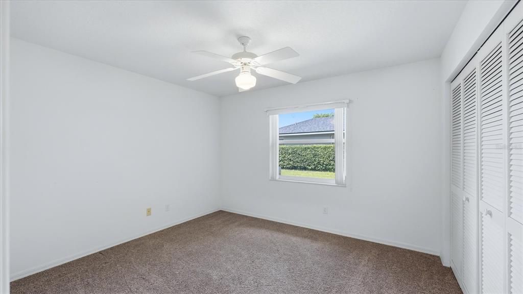 Activo con contrato: $449,000 (3 camas, 2 baños, 1983 Pies cuadrados)