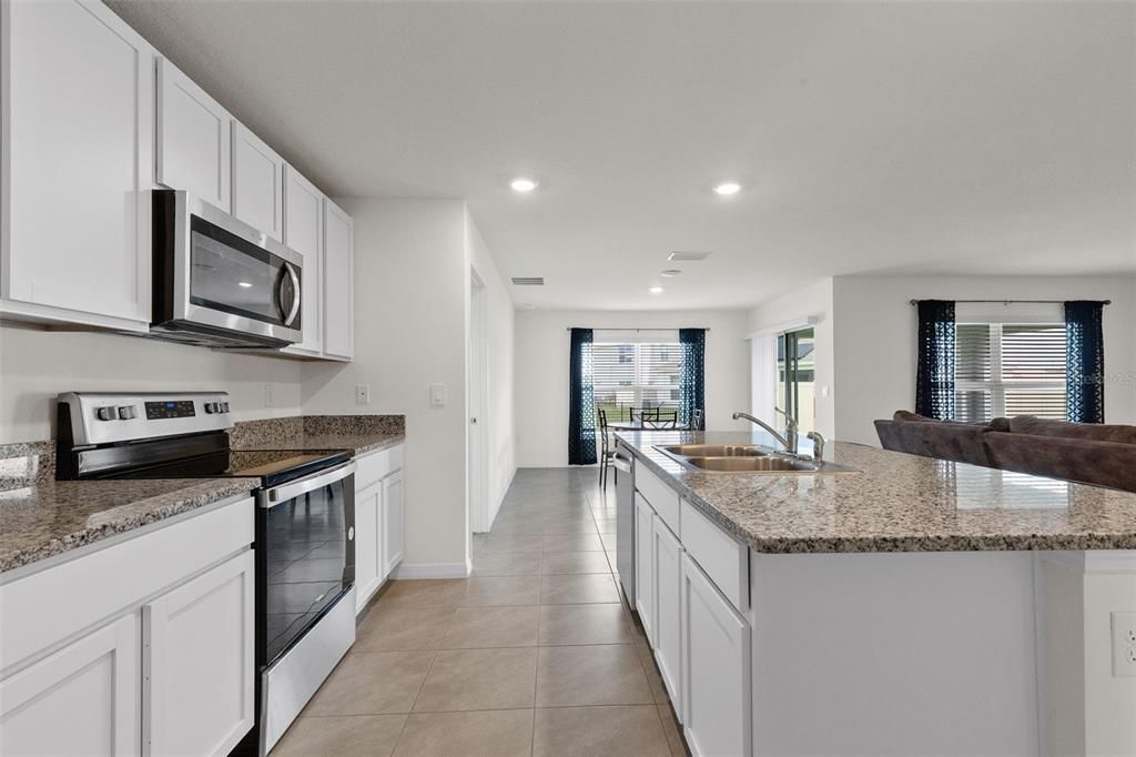 For Sale: $329,900 (3 beds, 2 baths, 1690 Square Feet)