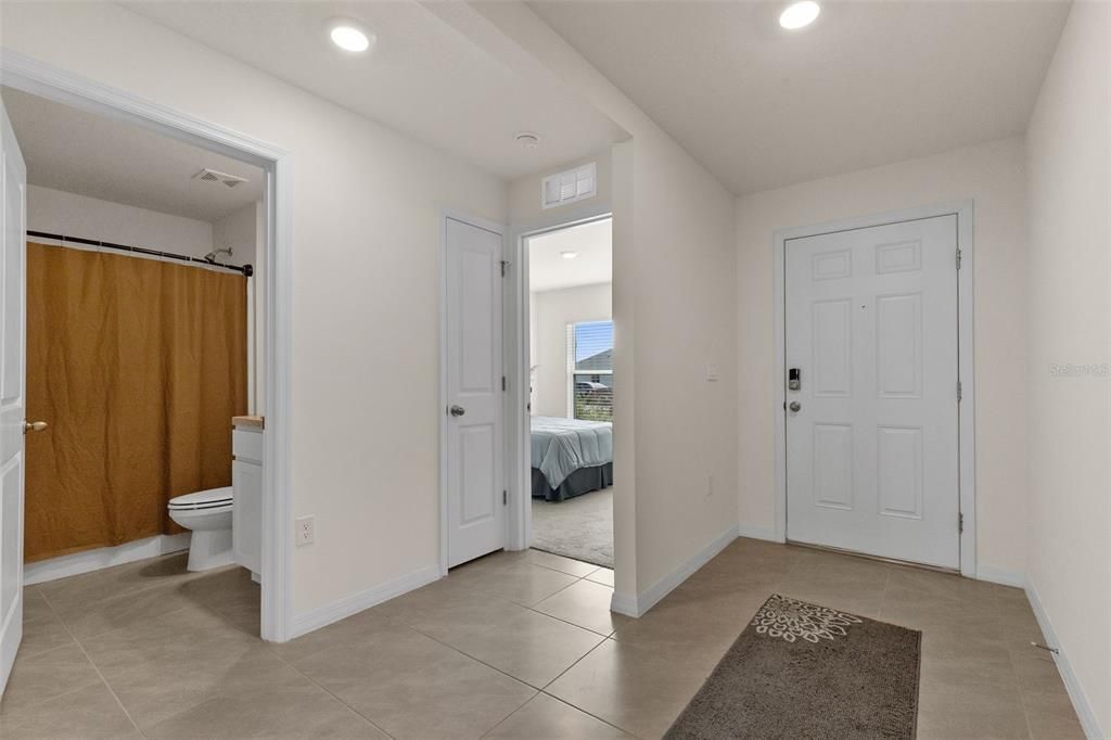 For Sale: $329,900 (3 beds, 2 baths, 1690 Square Feet)