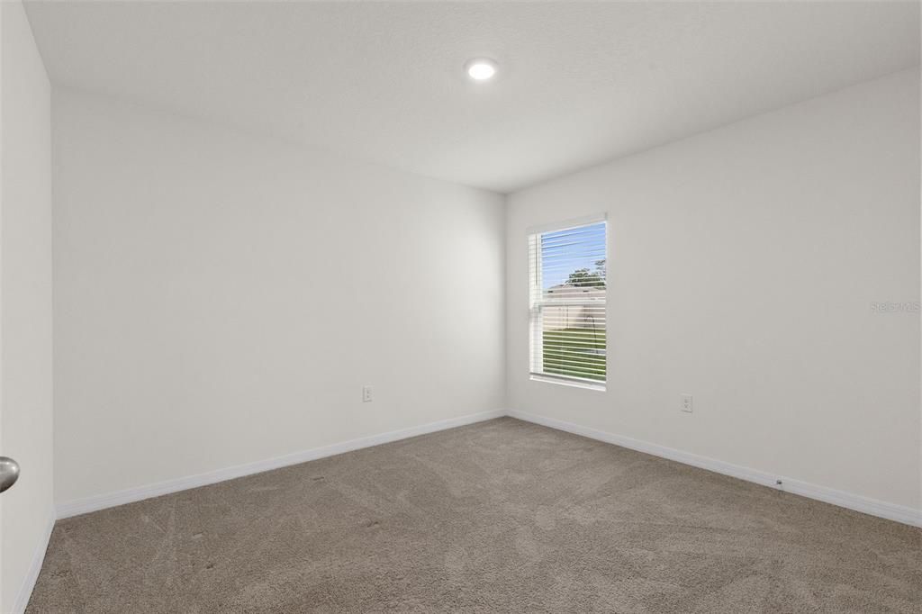 For Sale: $329,900 (3 beds, 2 baths, 1690 Square Feet)
