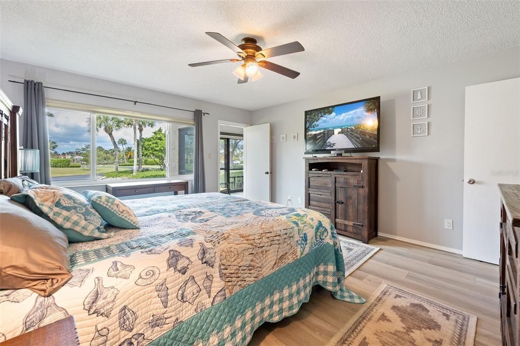 For Sale: $275,000 (2 beds, 2 baths, 1516 Square Feet)