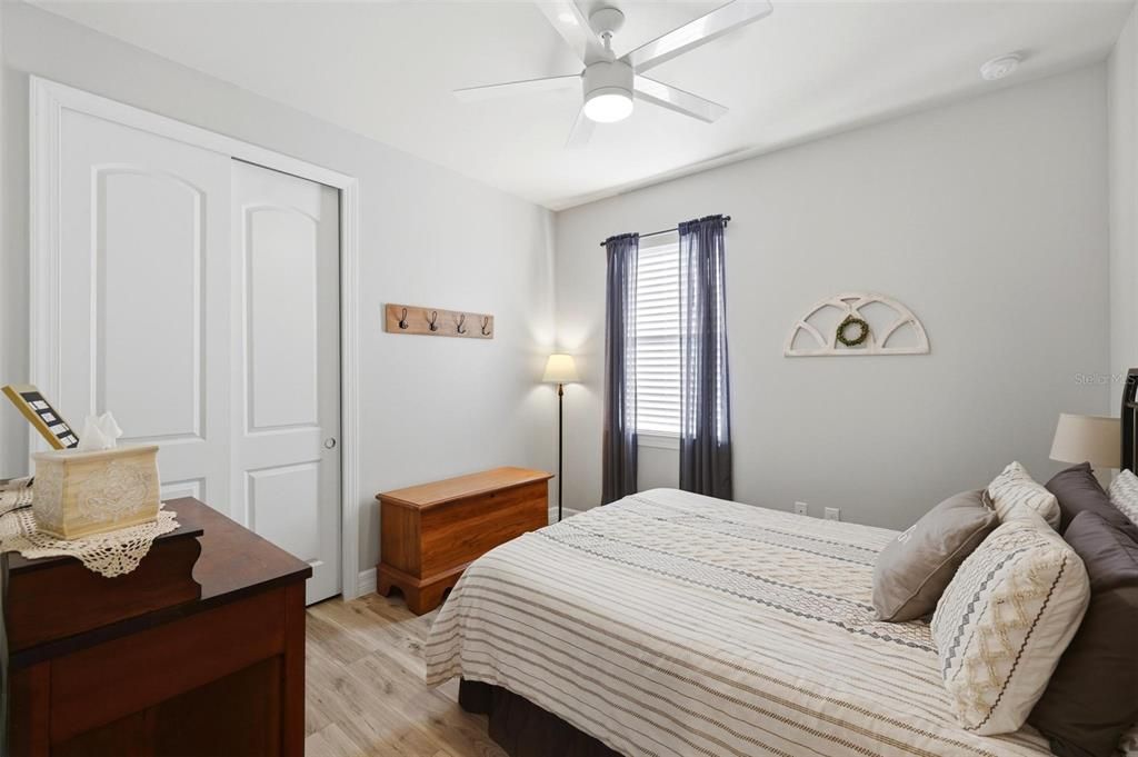 For Sale: $374,000 (3 beds, 2 baths, 1955 Square Feet)