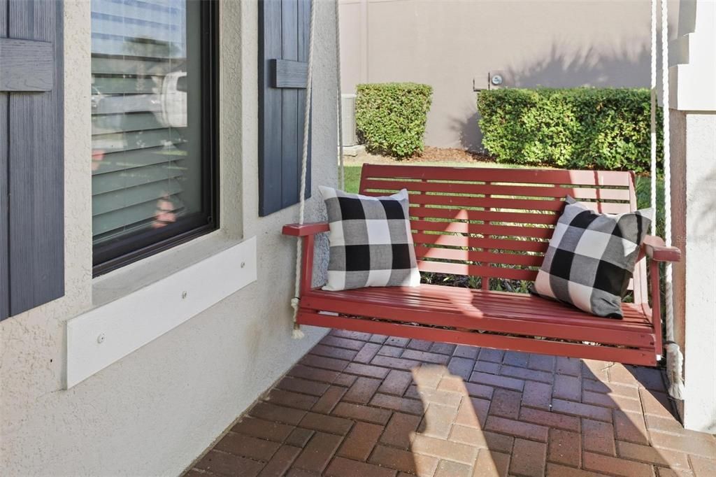 For Sale: $374,000 (3 beds, 2 baths, 1955 Square Feet)