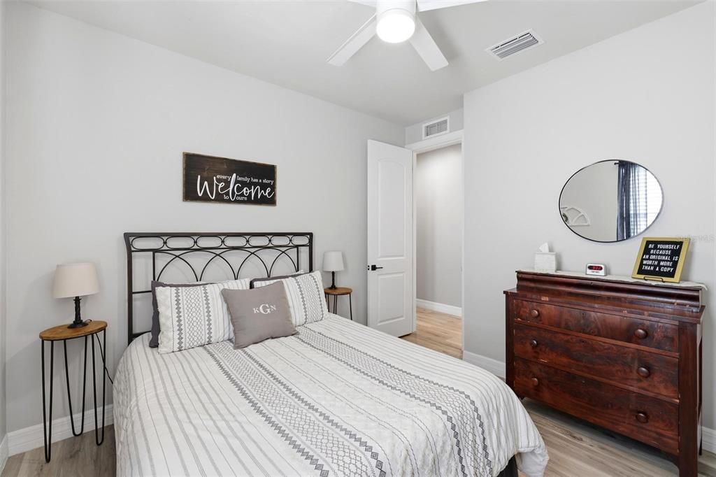 For Sale: $374,000 (3 beds, 2 baths, 1955 Square Feet)