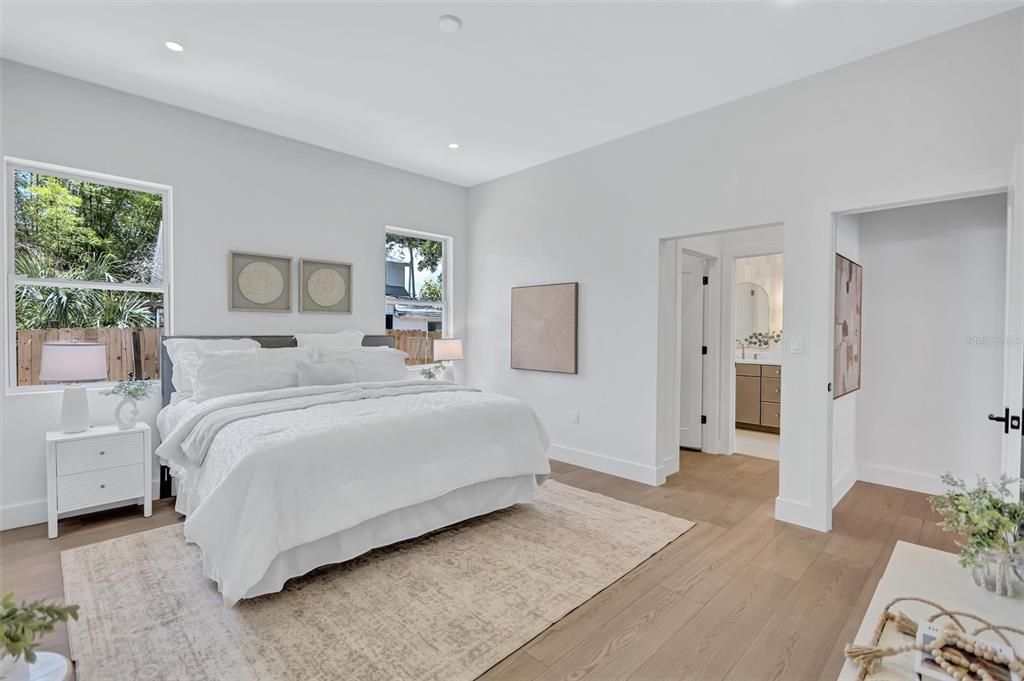 En Venta: $759,000 (4 camas, 2 baños, 1860 Pies cuadrados)