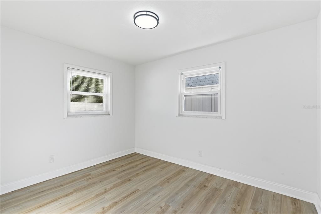For Sale: $445,900 (4 beds, 3 baths, 1238 Square Feet)