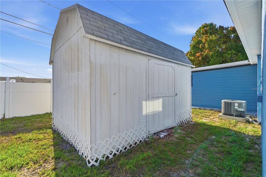 For Sale: $445,900 (4 beds, 3 baths, 1238 Square Feet)