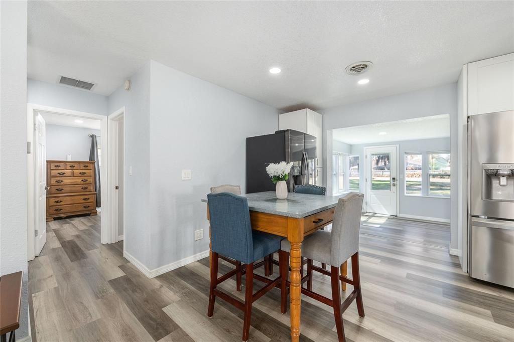 For Sale: $385,000 (3 beds, 2 baths, 2116 Square Feet)