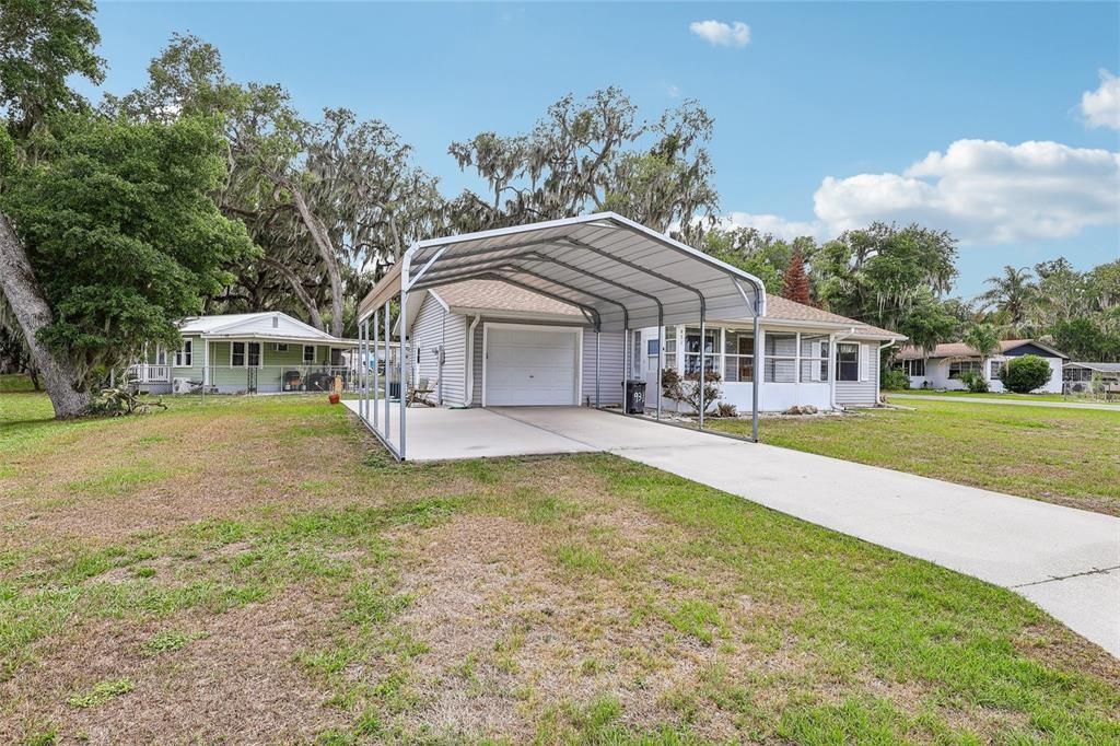 For Sale: $224,000 (2 beds, 2 baths, 1064 Square Feet)